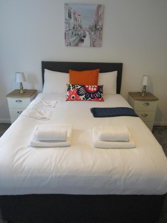 The - Tas Guest house *